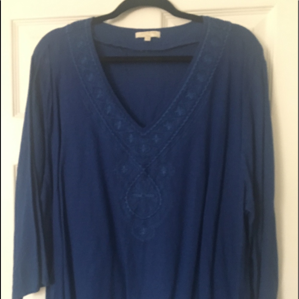 Denim blue peasant top w/embroidery detail